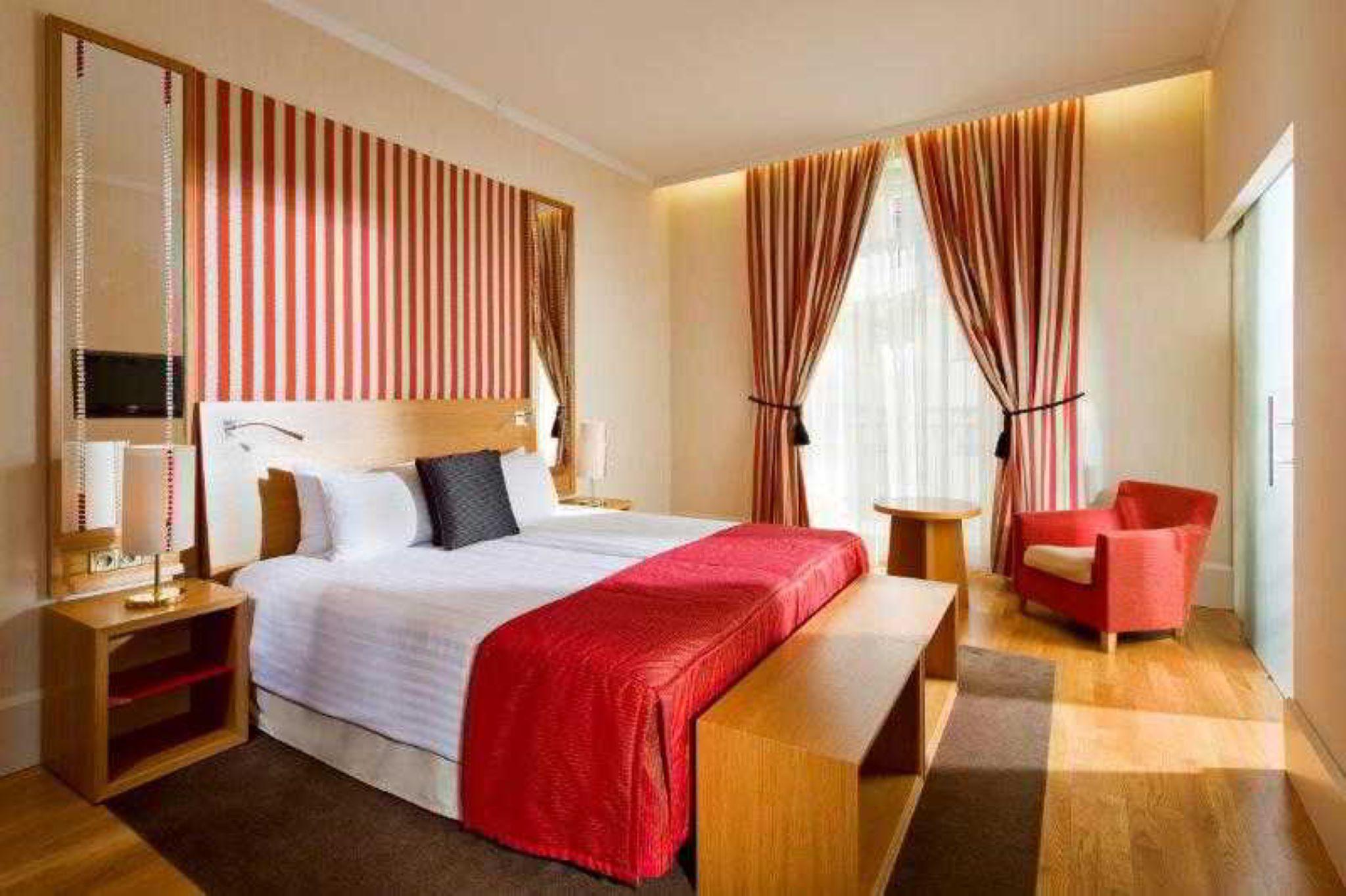 Mamaison Hotel Riverside Prague Exterior photo A bedroom at the hotel