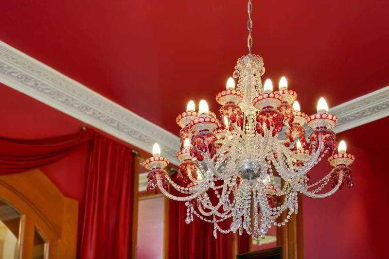 Mamaison Hotel Riverside Prague Exterior photo A chandelier