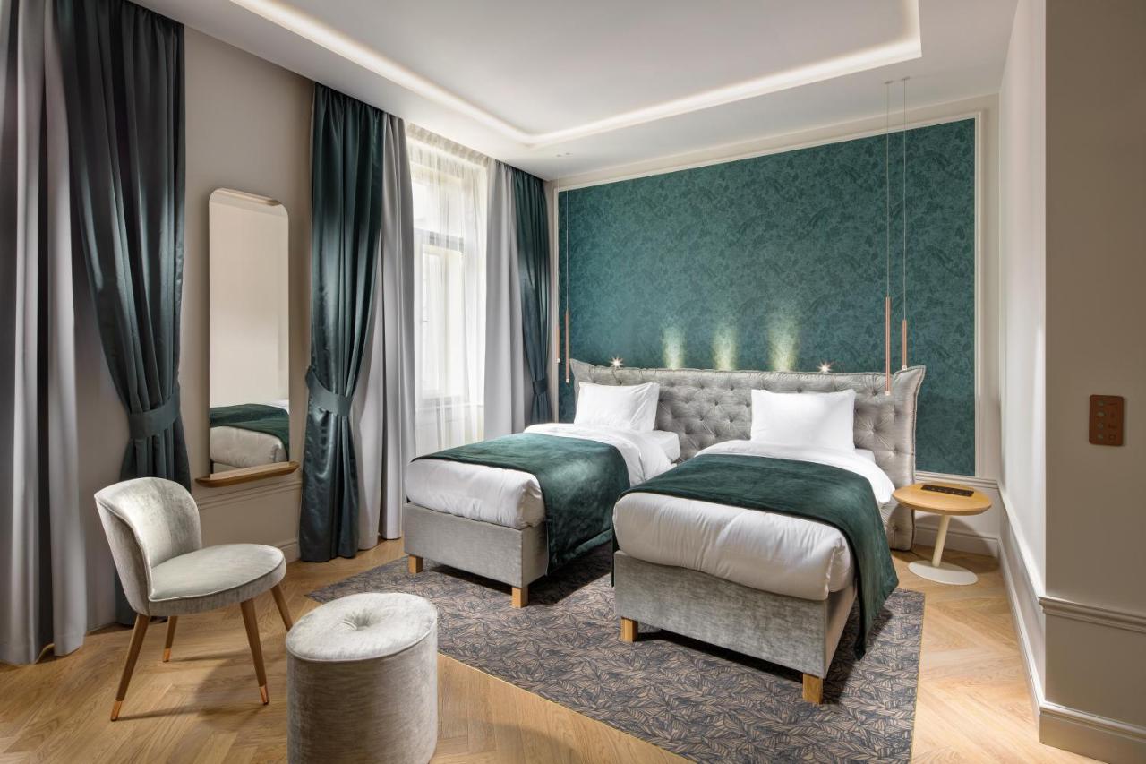 Mamaison Hotel Riverside Prague Exterior photo