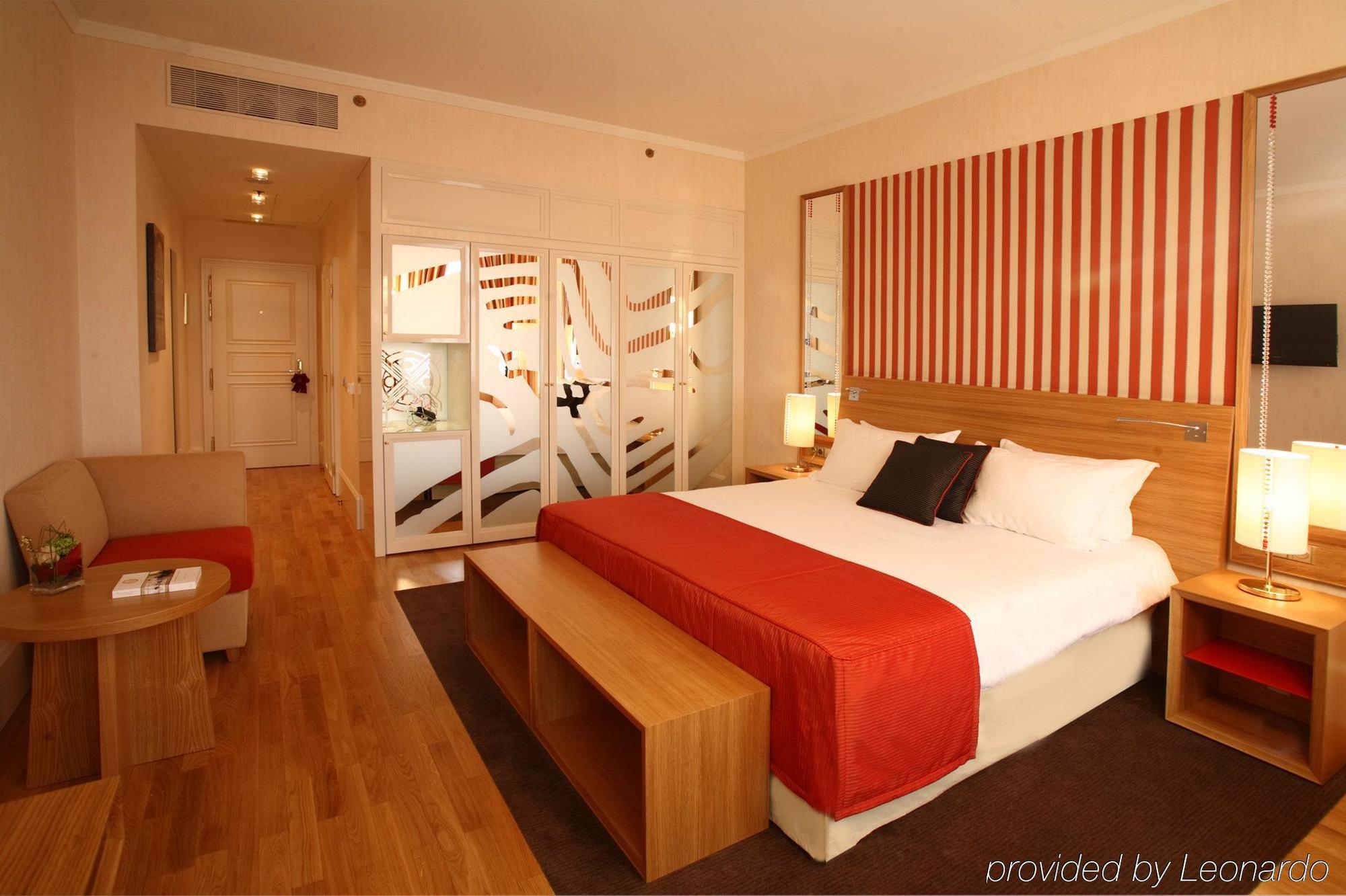 Mamaison Hotel Riverside Prague Room photo A room at the hotel