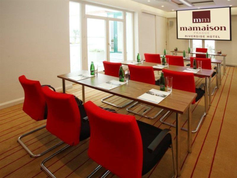 Mamaison Hotel Riverside Prague Exterior photo Meeting room